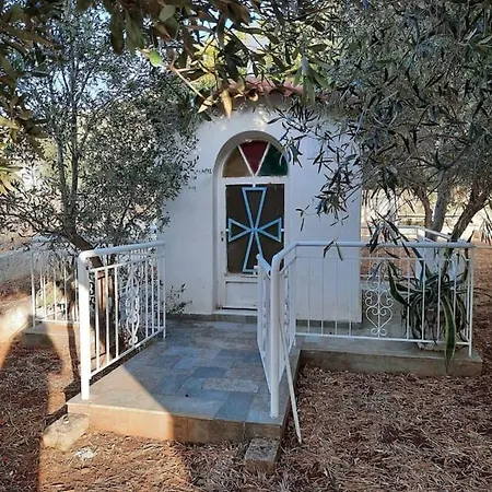 White Villa With Olive Trees 1Km To Beach Panagia Almiropótamos